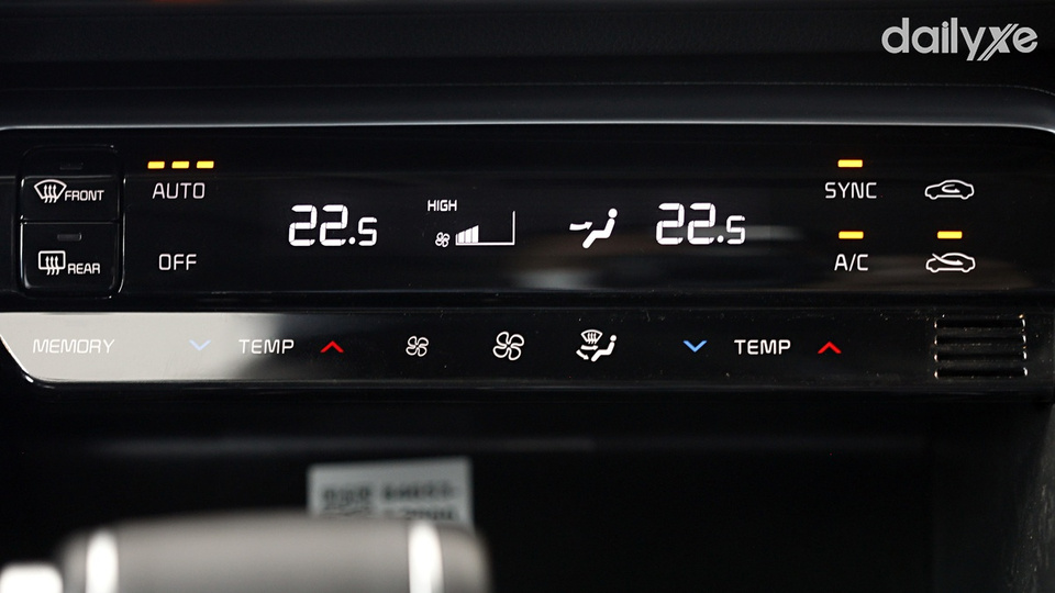 Không gian luôn mát mẻ nhờ hệ thống điều hòa tự động