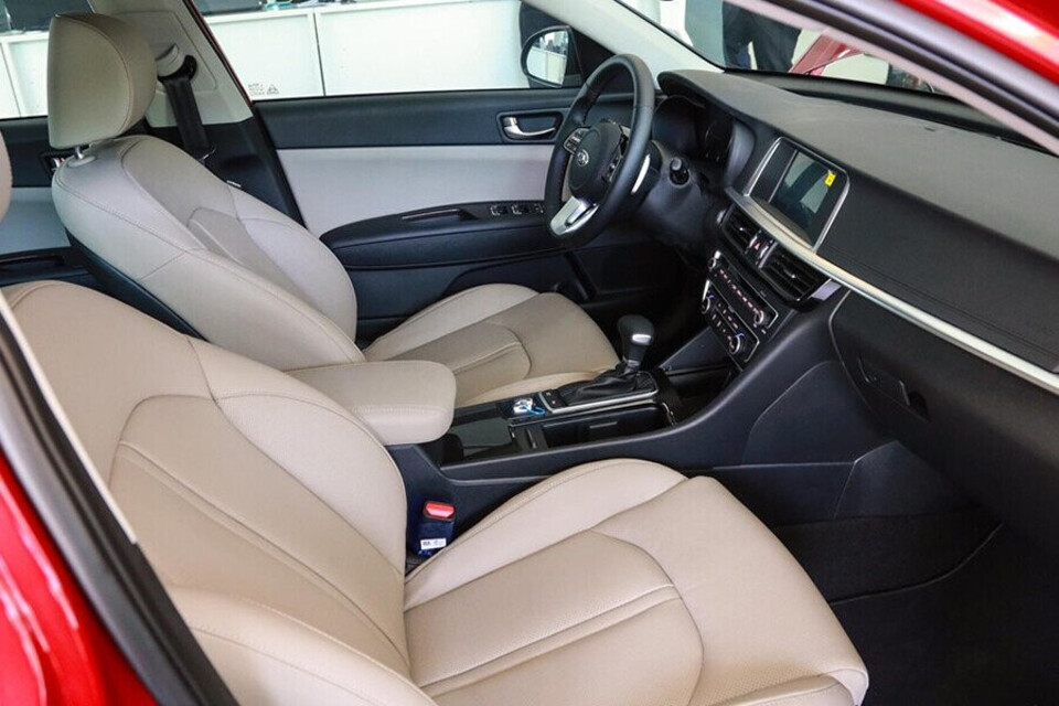 Nội thất bọc da cao cấp