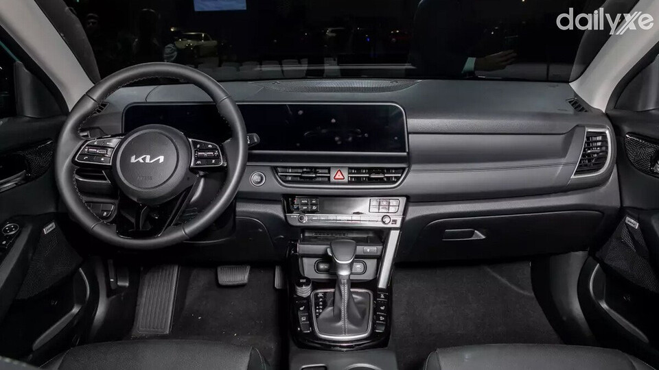 Nội thất rộng rãi, tiện nghi và hiện đại