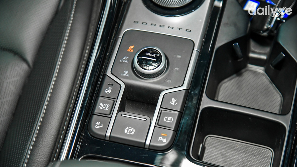 Hệ thống phanh tay điện tử và auto hold