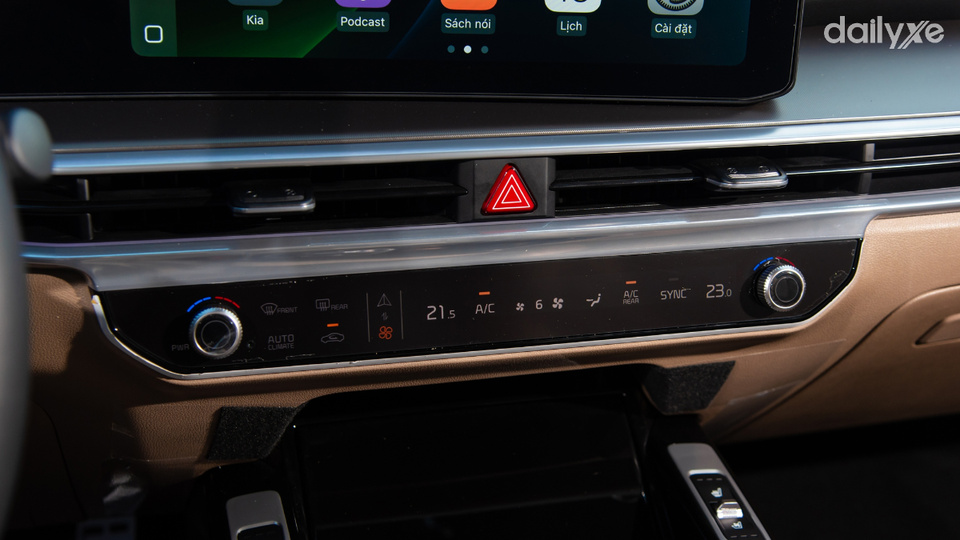 Không gian luôn mát mẻ nhờ hệ thống điều hòa tự động hiện đại