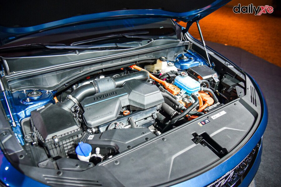 Động cơ vận hành mạnh mẽ