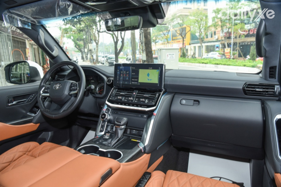 Không gian nội thất rộng rãi và hoành tráng