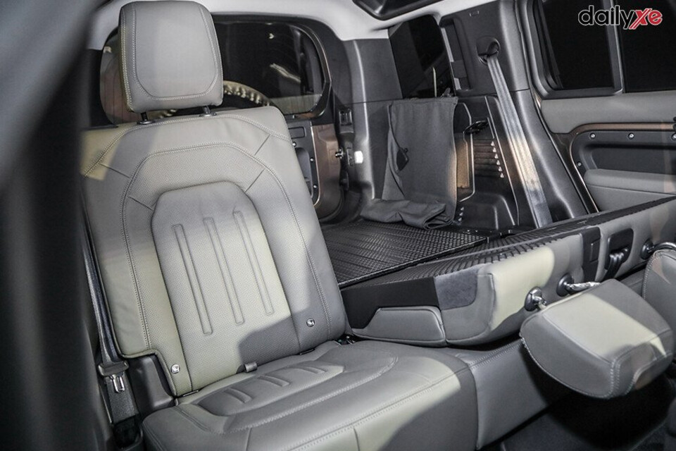 Thể tích khoang hành lý có thể điều chỉnh linh hoạt bằng cách gập ghế