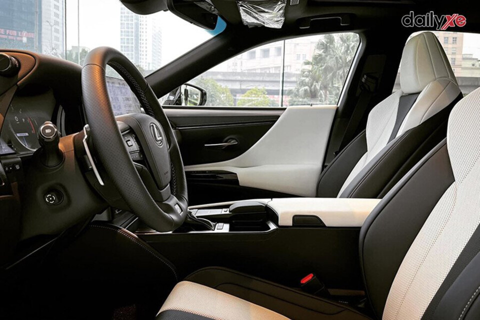 Các hàng ghế sử dụng chất liệu da