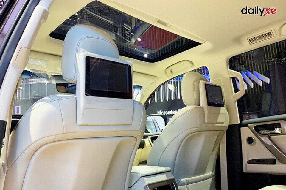 Màn hình giải trí đa thông tin