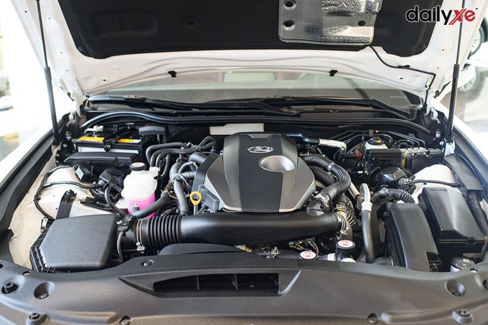 Động cơ vận hành mạnh mẽ