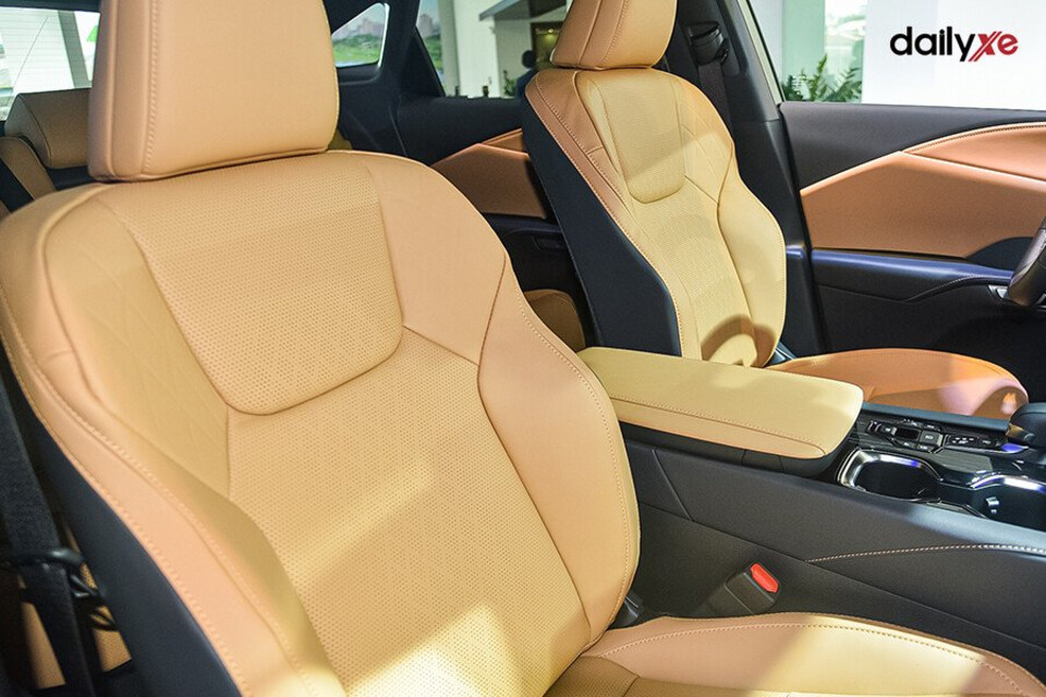 Ghế ngồi bọc da cao cấp Ghế ngồi bọc da cao cấp