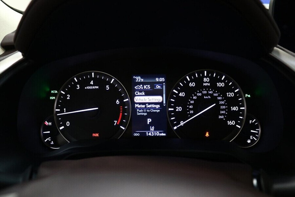 Cụm đồng hồ Optitron, ngay khoang lái tích hợp màn hình màu đa thông tin Cụm đồng hồ Optitron, ngay khoang lái tích hợp màn hình màu đa thông tin