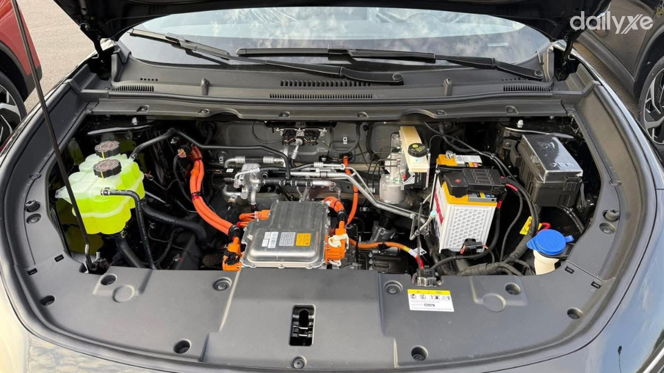 Trang bị môtơ điện công suất 201 mã lực