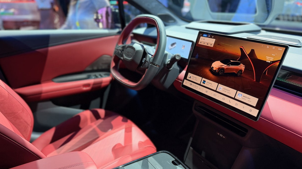 Nội thất tràn ngập công nghệ