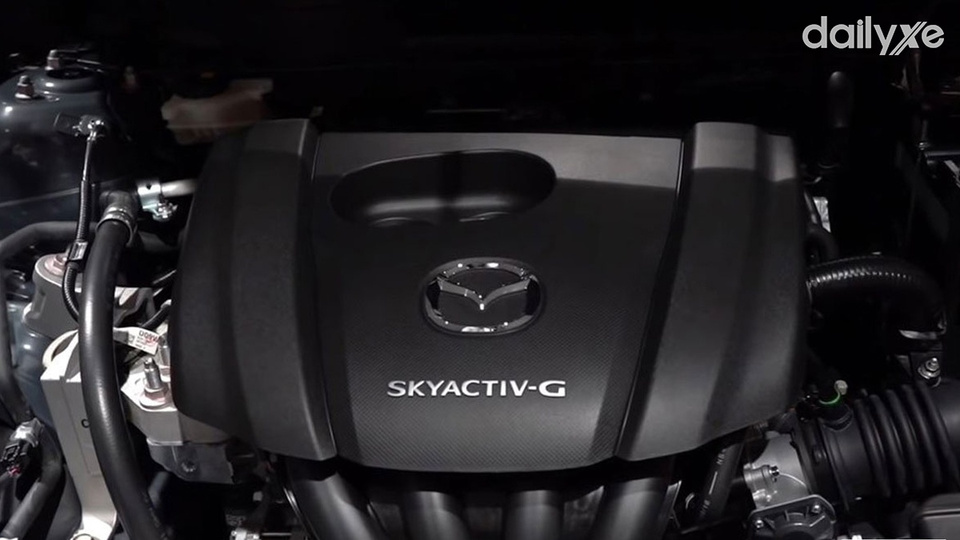 Sử dụng khối động cơ SkyActiv-G 1.5L thế hệ mới