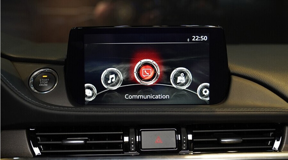 Mazda có màn hình giải trí trung tâm 7 inch cảm ứng
