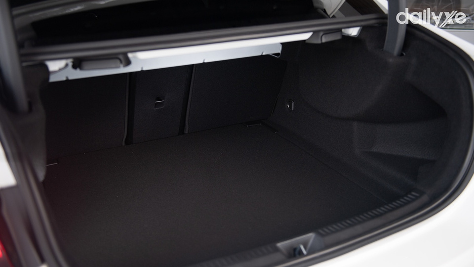 Không gian chứa đồ rộng rãi có thể linh hoạt mở rộng