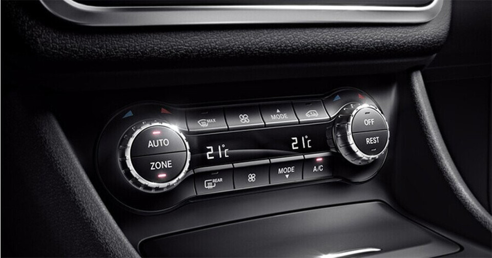 noi-that-mercedes-amg-cla-45-4matic-08.jpg noi-that-mercedes-amg-cla-45-4matic-08.jpg