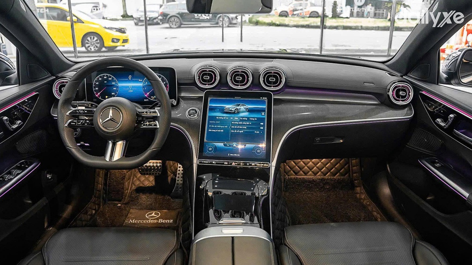 Đèn viền đa màu cá nhân hóa trải nghiệm của chủ nhân