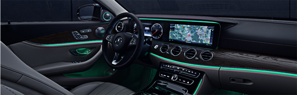 noi-that-mercedes-benz-e250-02.jpg noi-that-mercedes-benz-e250-02.jpg