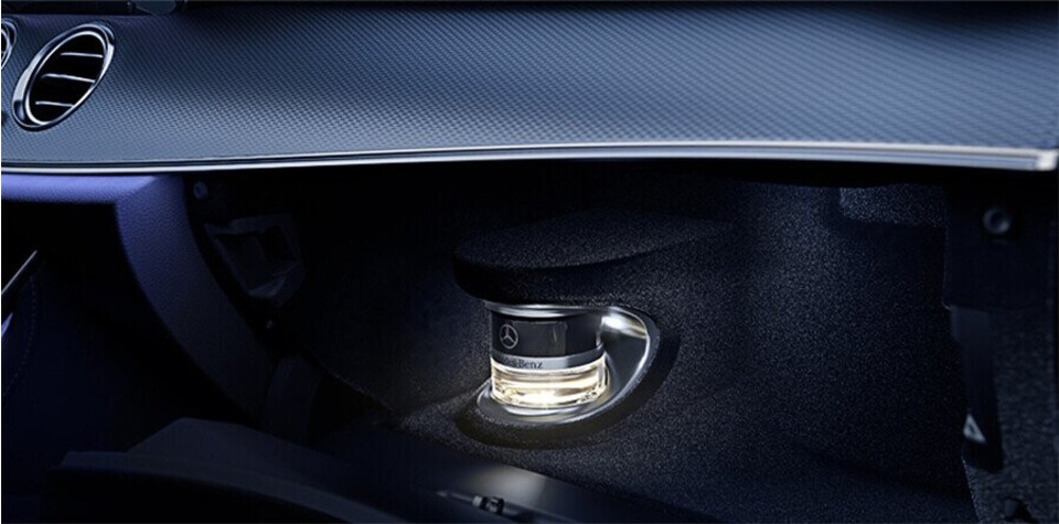 noi-that-mercedes-benz-e250-05.jpg noi-that-mercedes-benz-e250-05.jpg