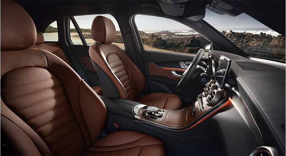 noi-that-mercedes-benz-glc-200-03.jpg noi-that-mercedes-benz-glc-200-03.jpg