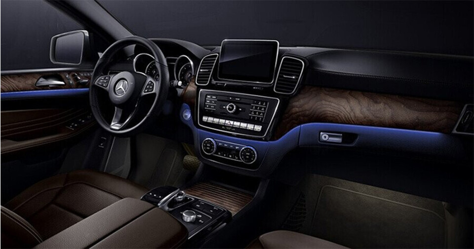 noi-that-mercedes-benz-gle-400-4matic-03.jpg noi-that-mercedes-benz-gle-400-4matic-03.jpg