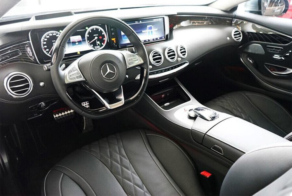 noi-that-mercedes-benz-s500-couple-01.jpg noi-that-mercedes-benz-s500-couple-01.jpg