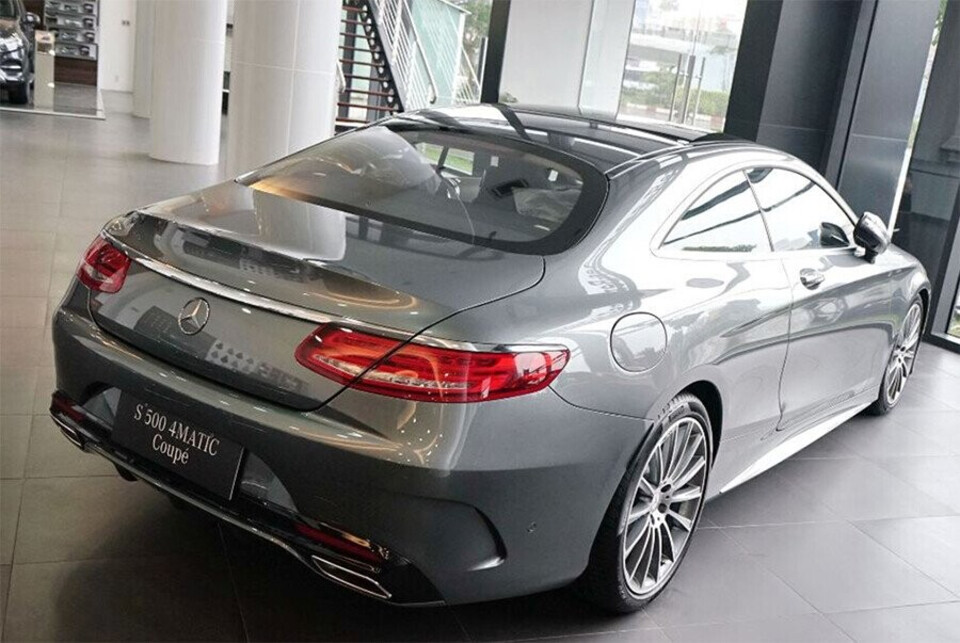 noi-that-mercedes-benz-s500-couple-06.jpg noi-that-mercedes-benz-s500-couple-06.jpg