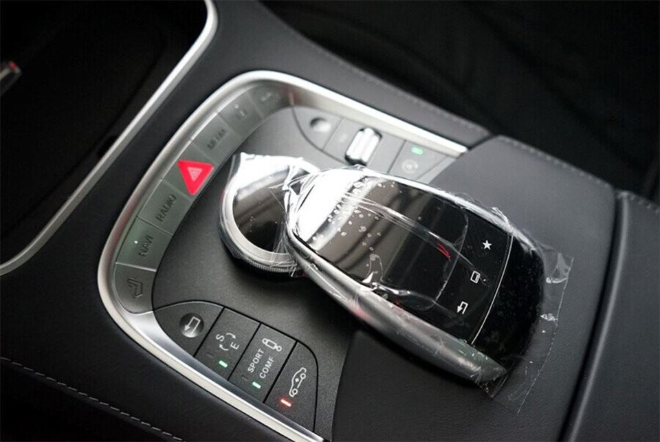 noi-that-mercedes-benz-s500-couple-18.jpg noi-that-mercedes-benz-s500-couple-18.jpg