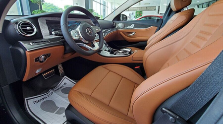 Mercedes E300 AMG: Giá Bán, Khuyến Mãi, Trả Góp (2/2023)
