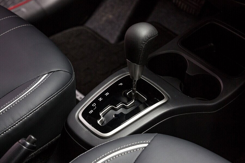 Mitsubishi Attrage sử dụng hộp số tự động vô cấp INVECS-III