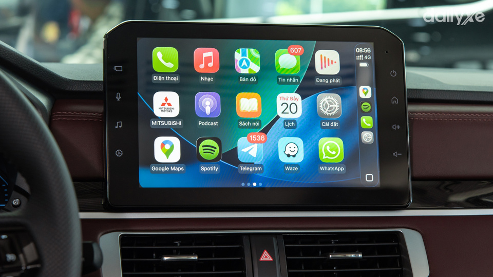 Màn hình cảm ứng trung tâm 9 inch kết nối Apple Carplay, Android Auto