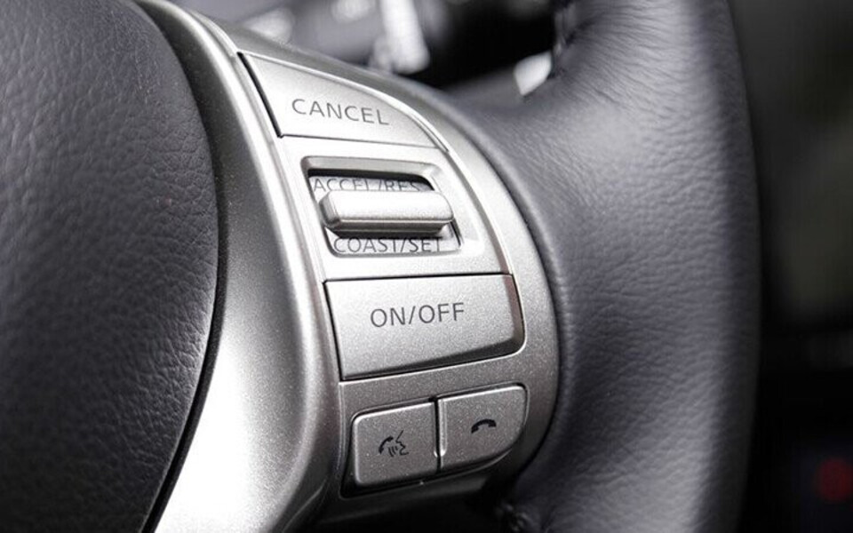 Hệ thống giữ ga tự động Cruise Control Hệ thống giữ ga tự động Cruise Control