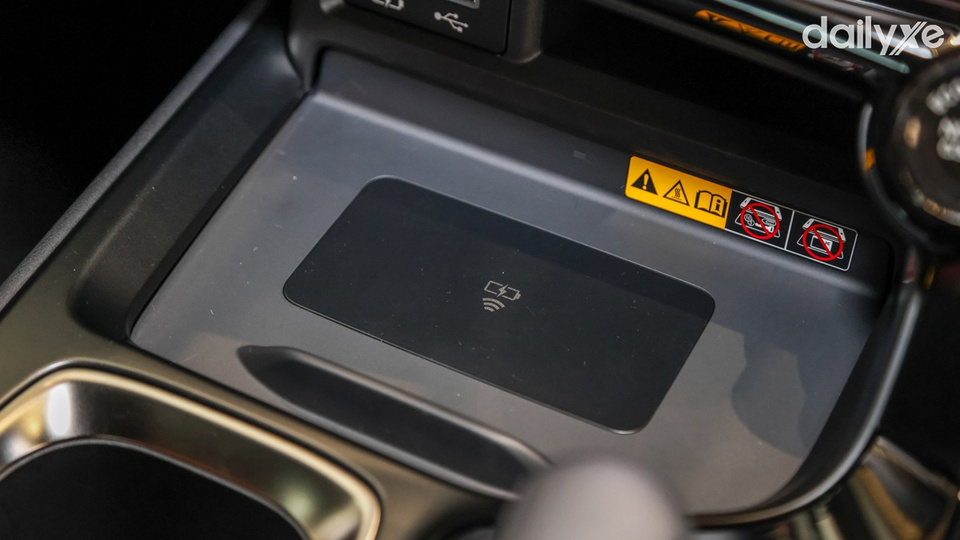 Trang bị sạc điện thoại không dây