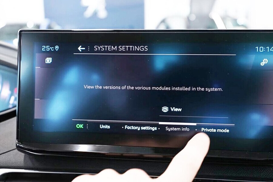 Màn hình giải trí hiện đại