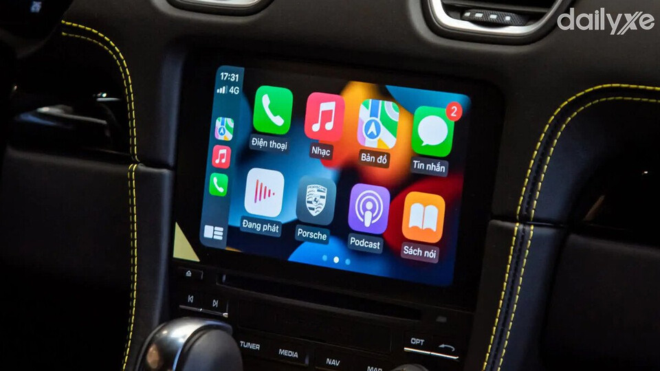 Màn hình trung tâm Porsche 718 hiện đại 7inch