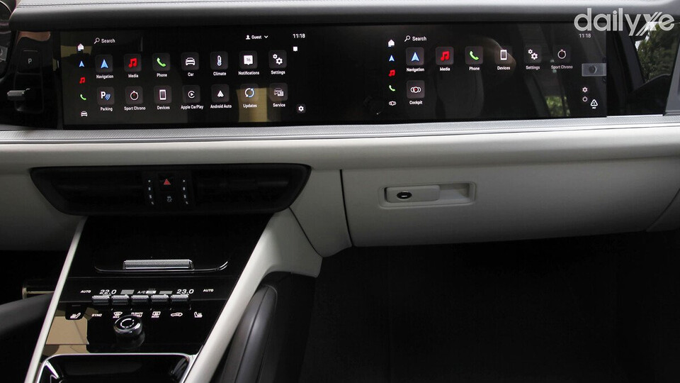 Màn hình trung tâm Porsche Cayenne có kích thước lớn