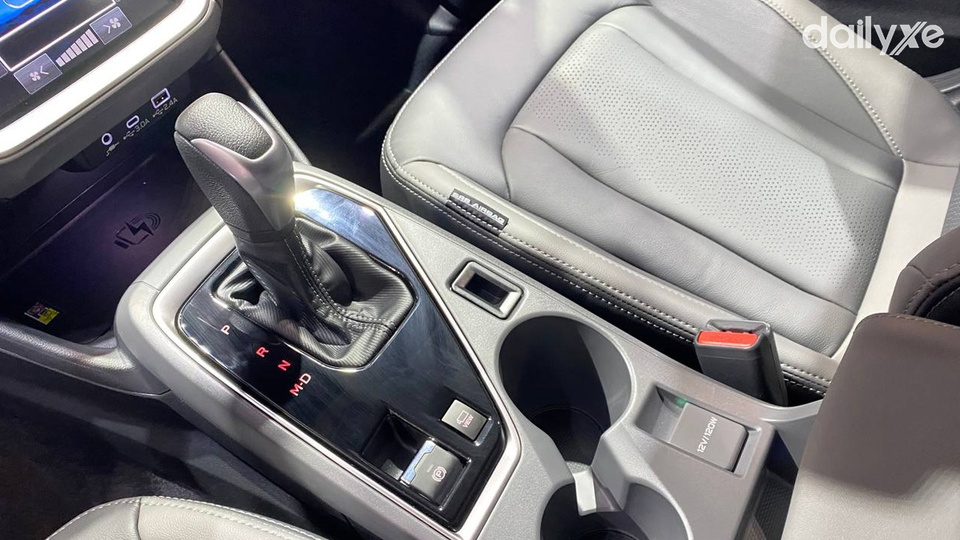 Hộp số vô cấp CVT sang số êm ái