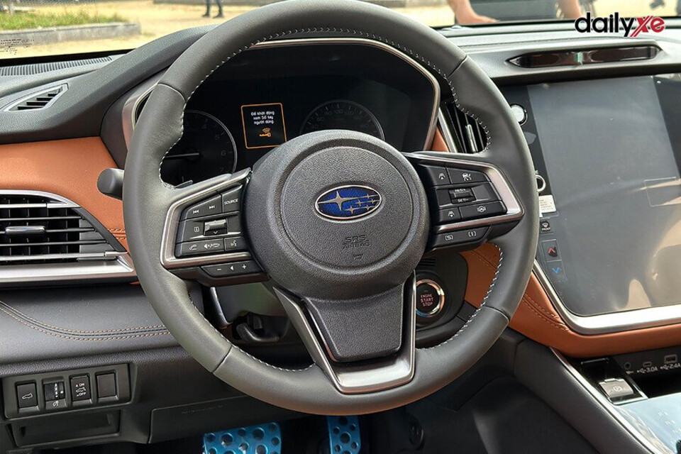 Tay lái bọc da cao cấp