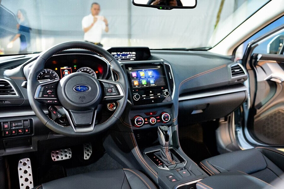 Không gian nội thất sang trọng, bọc da cao cấp