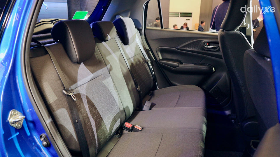 Không gian ghế ngồi và chứa đồ rộng rãi