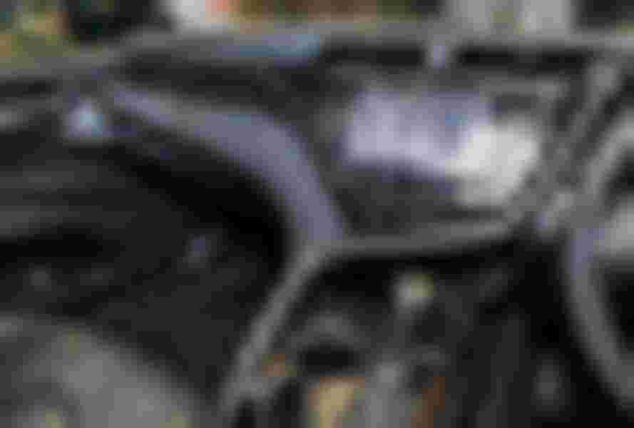 Ngoại thất Toyota Camry - Hình 5