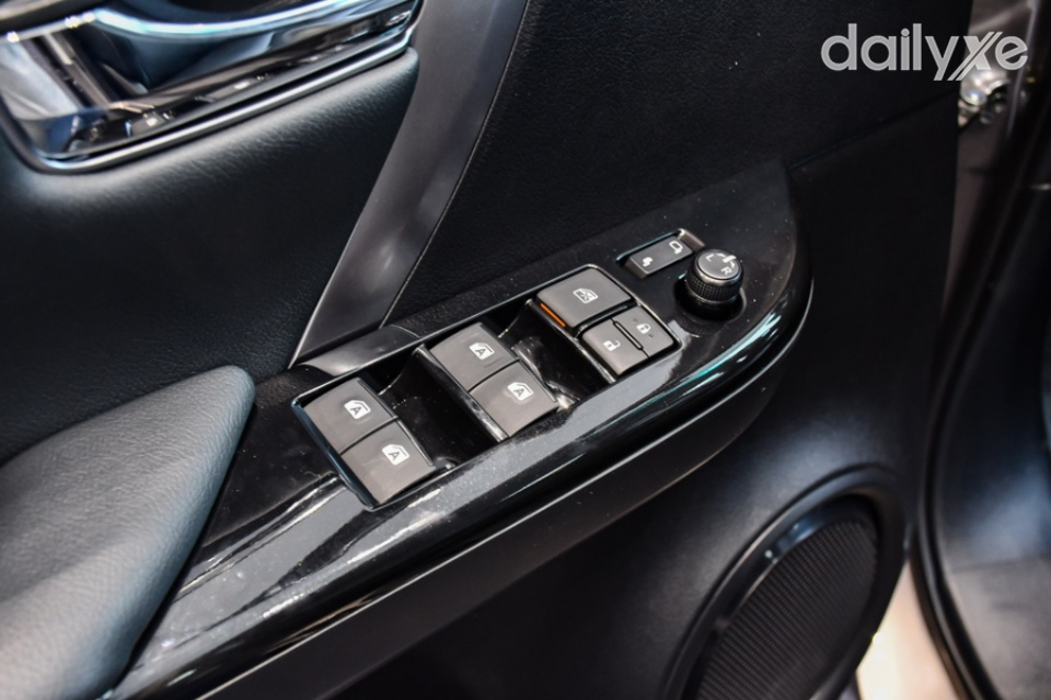 Nội thất Toyota Fortuner