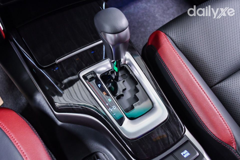 Hộp số tự động vận hành êm ái