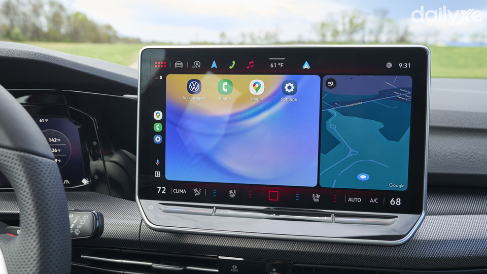 Màn hình giải trí trung tâm kết nối thông minh