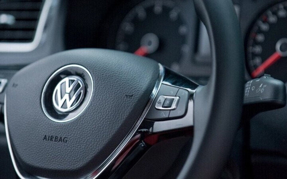 Vô lăng tích hợp các phím đa chức năng