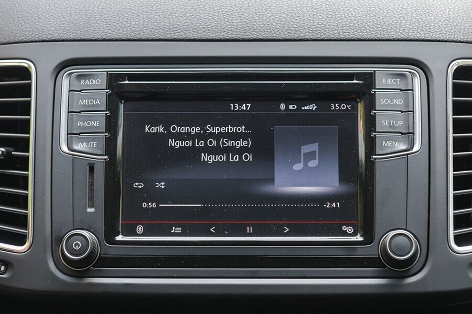 Hệ thống giải trí Composition Media Hệ thống giải trí Composition Media