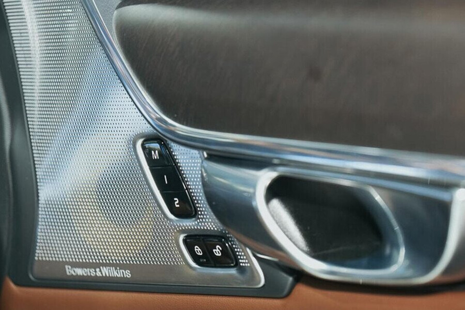 Tay nắm cửa mạ crom Tay nắm cửa mạ crom