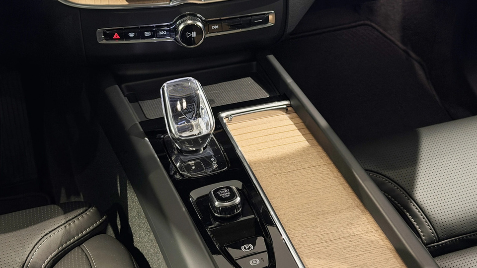 Volvo XC60 có 5 chế độ lái