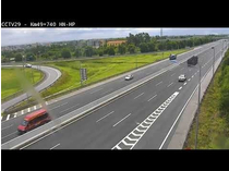 Nữ tài xế liều lĩnh lùi xe tải trên cao tốc Hà Nội- Hải Phòng bị phạt 17 triệu đồng