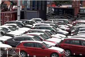 Ôtô con nhập khẩu vào Việt Nam giá trung bình hơn 400 triệu
