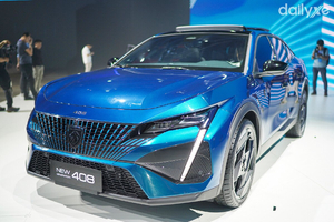 Peugeot 408 GT (Máy xăng) Peugeot 408 GT (Máy xăng)